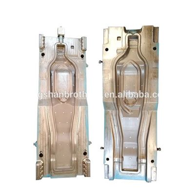P20 718 738 NAK80 S136 2738 2316 Garrafa de água para animais de estimação Molde de sopro sob medida