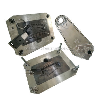 Peças para automóveis Molde fundido a óleo com P20 718 738 NAK80 S136 2738 2316 Material do molde