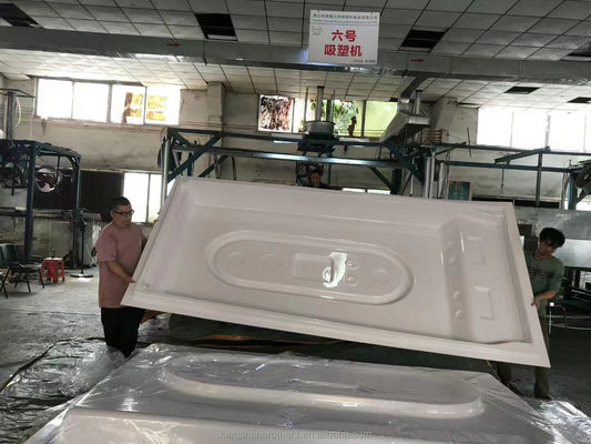 Aplicações domésticas e industriais Acessórios de plástico para automóveis Fabricação de grelhas de automóveis com serviço de moldagem