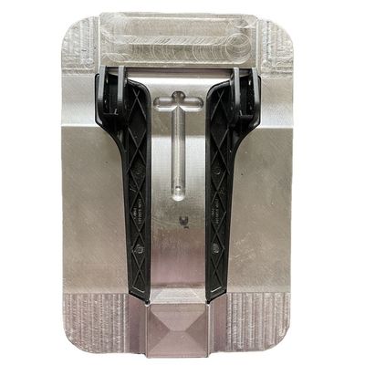Molde de injecção de plástico personalizado e molde de moldagem por injecção para mangueiras de portas Acessórios com poluição de textura de espelho e processamento de molde personalizado