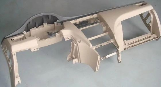 Molde de injecção de plástico de alta precisão de várias cavidades personalizado para painel de bordo de automóveis