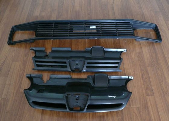 Impressão Profissional Moldagem por Injecção Partes Plásticas para Lâmpada de Grelha de Auto Bump Centro de Controle Remoto Moldagem de Portas de Carro