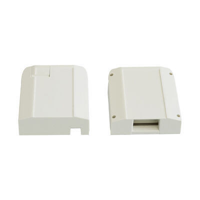 Produtos eletrónicos isolados em branco fosco para dispositivos de alimentação